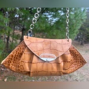Fula Leather Shoulder Bag